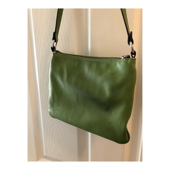 Green nine west small crossbody bag - Picture 2 of 3